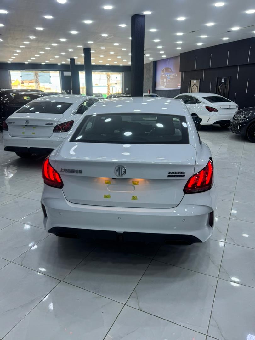 MG MG5