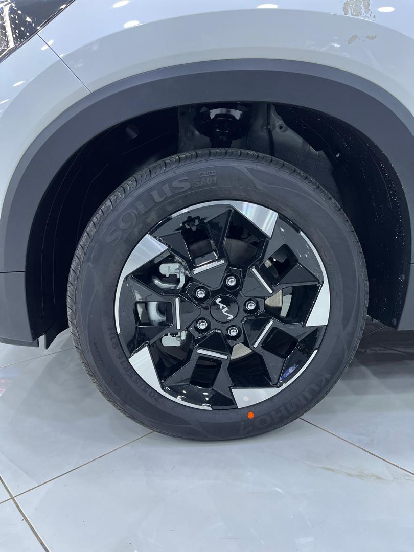 KIA SONET